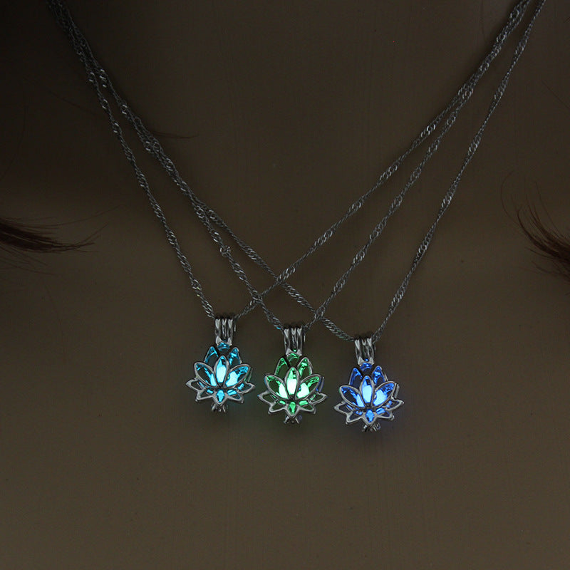 Lotus Luminous Necklace
